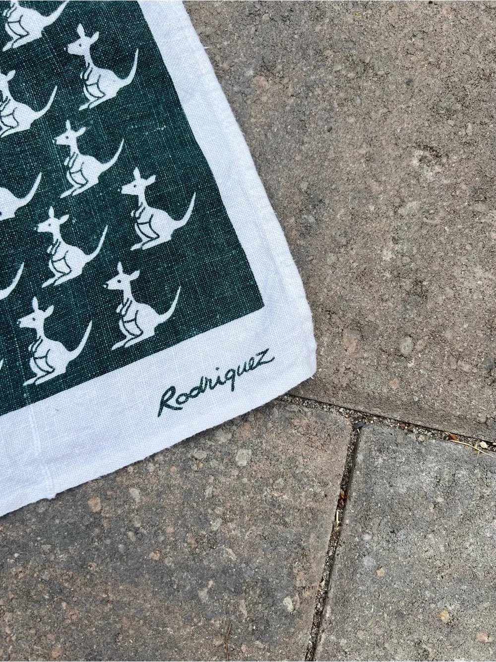 Vintage Rodriguez Australia Kangaroo Linen Tea Towel Green Boho MCM Kitchen